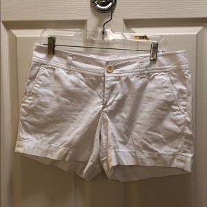 Lilly Pulitzer size 8 white Callahan Shorts
